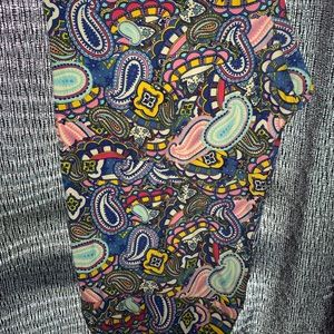 Lularoe TC2 Leggings Paisley print